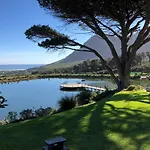 Sea Point Apartment
